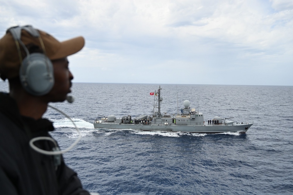US Navy USS Porter Executes Passing Exercise with Tunisian Navy