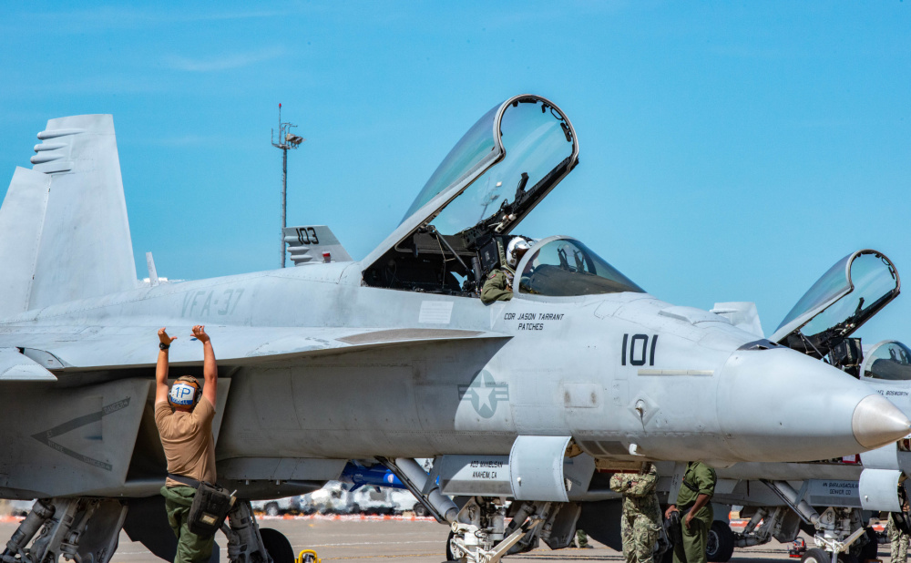 US Navy and Air National Guard Pilots Conduct Dogfight Training at Portland Air National Guard Base