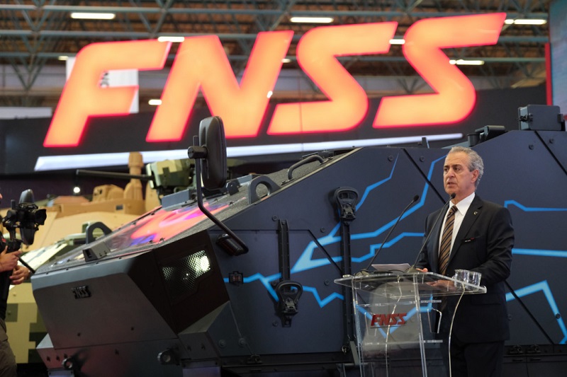 FNSS Reveals KAPLAN HYBRID Vehicle at International Defense Industry Fair