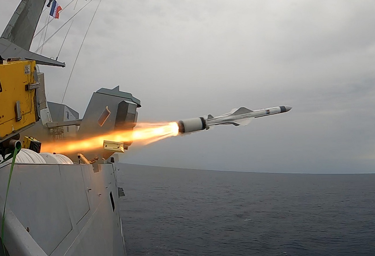 Successful Firing of New Generation Exocet MM40 B3c Missile from French Navy Frigate