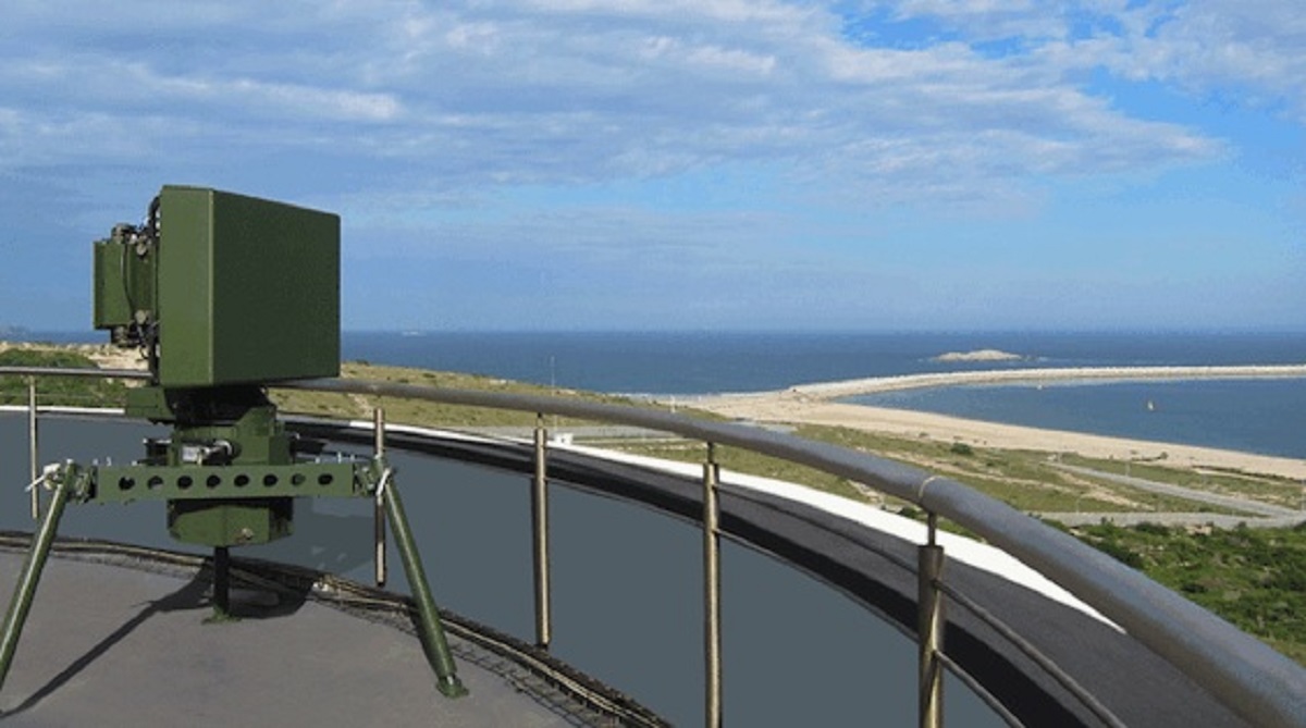 Spexer 2000 Coastal AESA ground surveillance radar